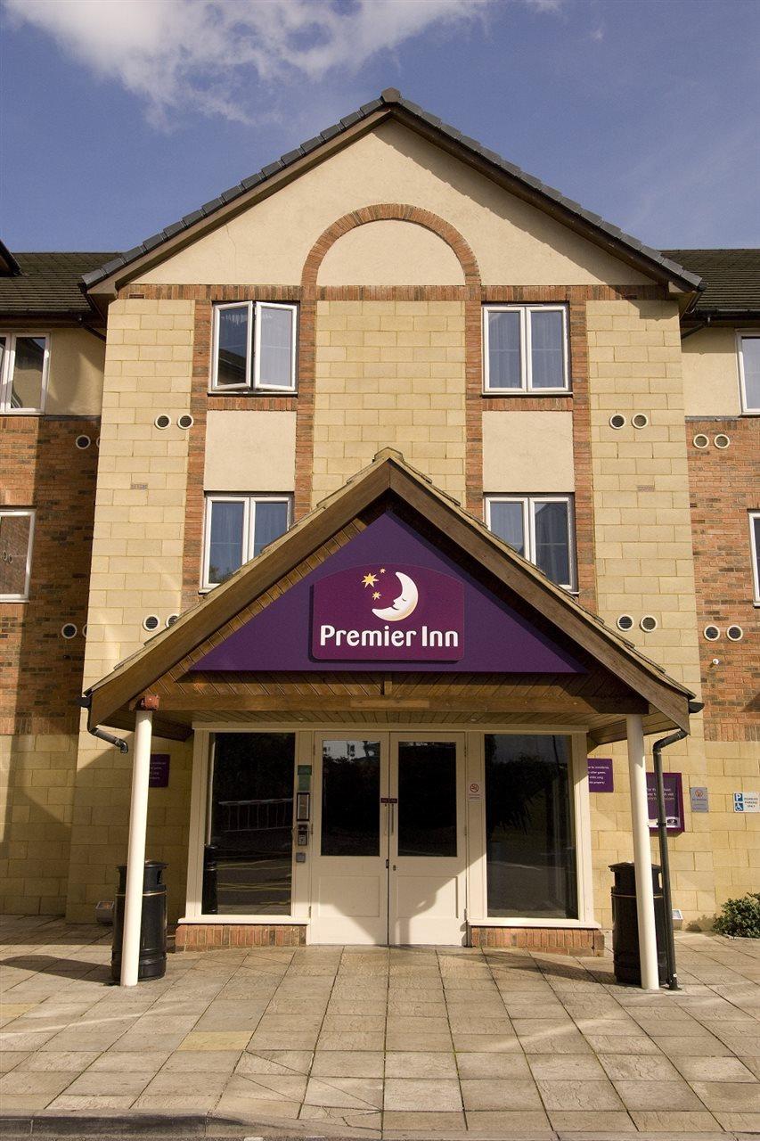 Premier Inn Slough Esterno foto